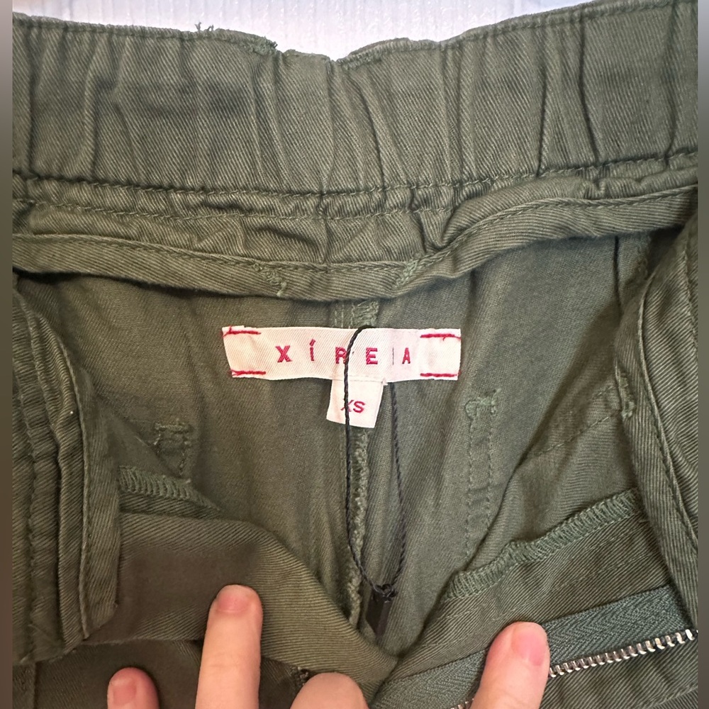 Bundle Of Two Size 6 Pants - image 6
